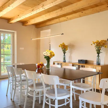 Stanzia Sparagna Вилла Kostanjica