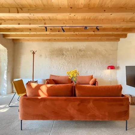 Villa Stanzia Sparagna