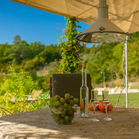 Stanzia Sparagna Kostanjica