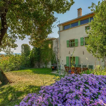 Stanzia Sparagna Villa *